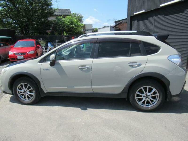 XV HYBRID