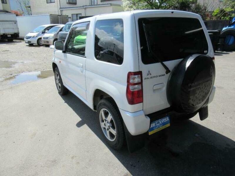 PAJERO MINI