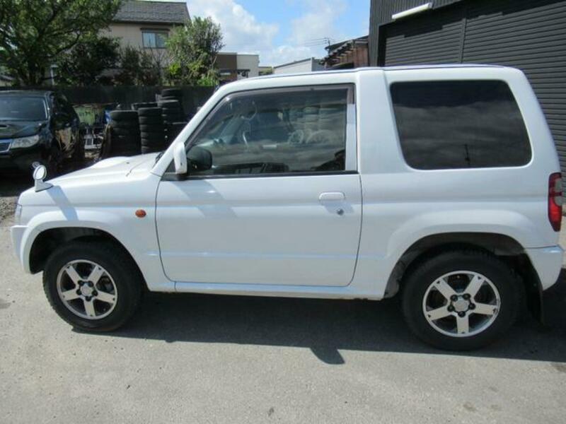PAJERO MINI