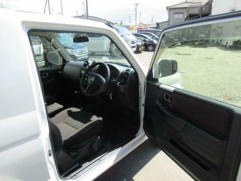 PAJERO MINI