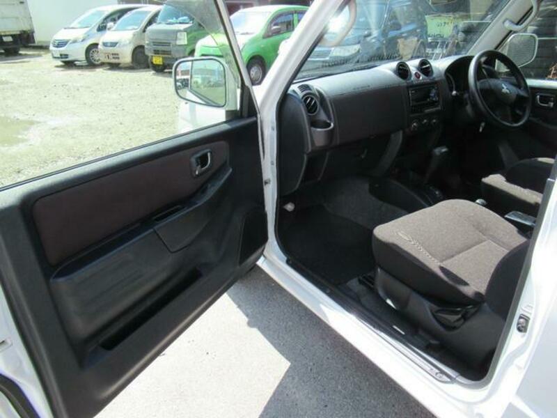 PAJERO MINI