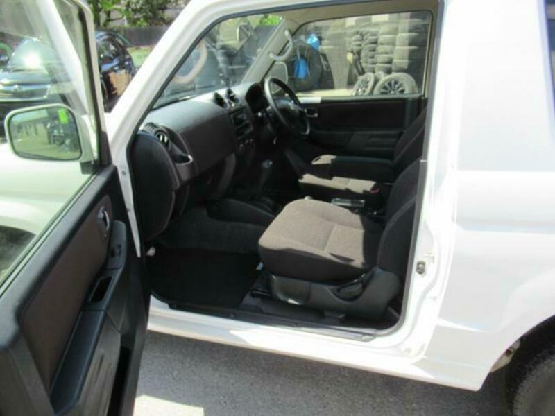 PAJERO MINI