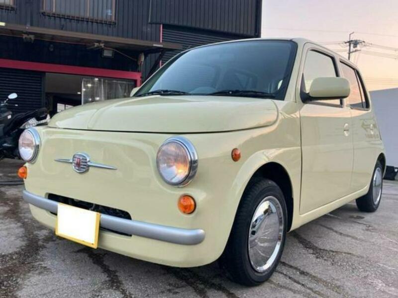 DAIHATSU ESSE