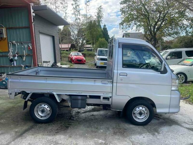 PIXIS TRUCK