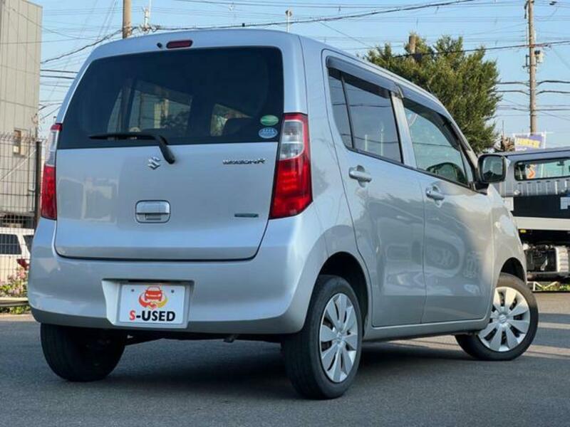 WAGON R