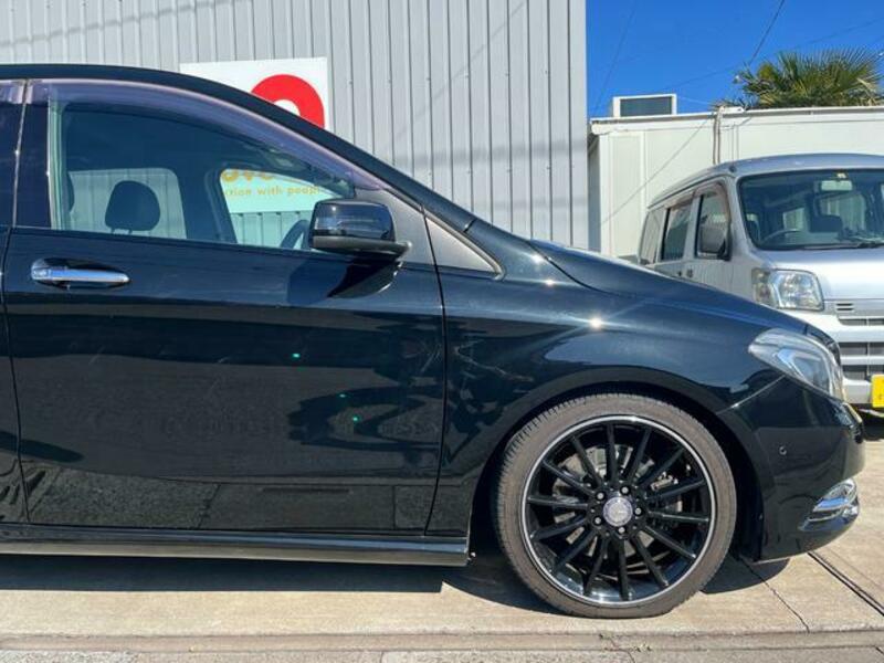 B-CLASS