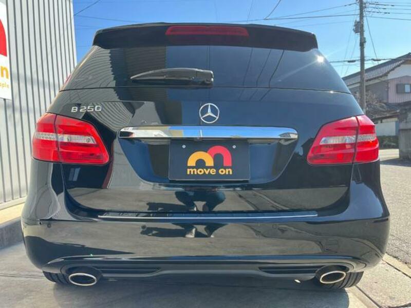 B-CLASS