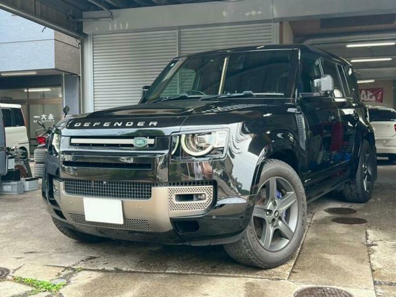 LAND ROVER DEFENDER