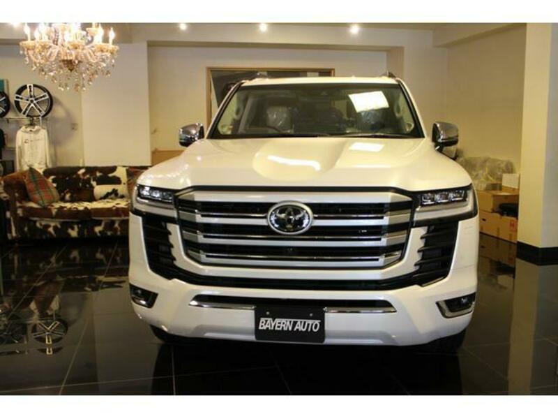 LAND CRUISER