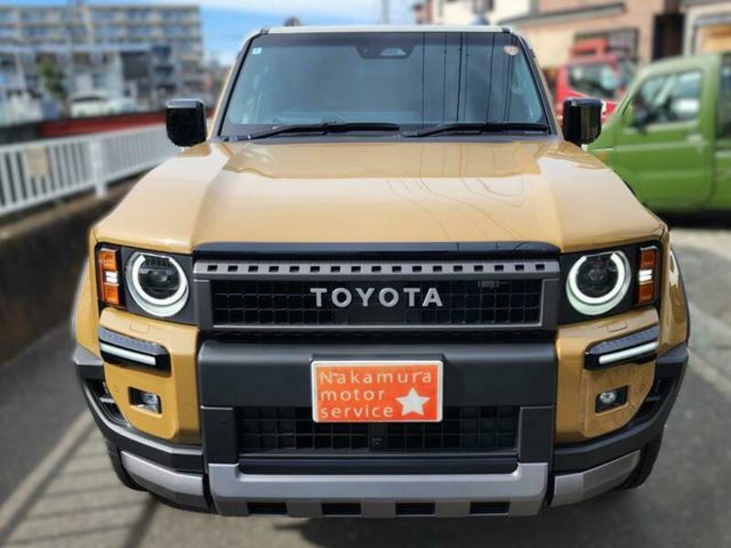 LAND CRUISER 250