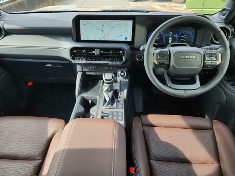 LAND CRUISER 250