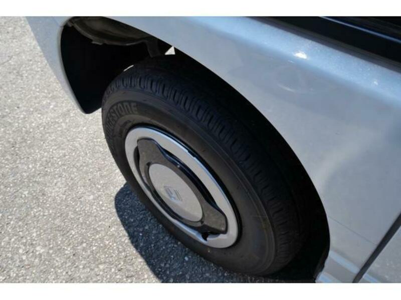 N-VAN