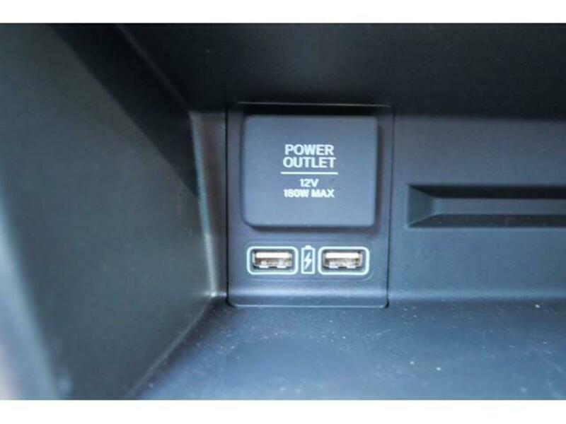 N-VAN