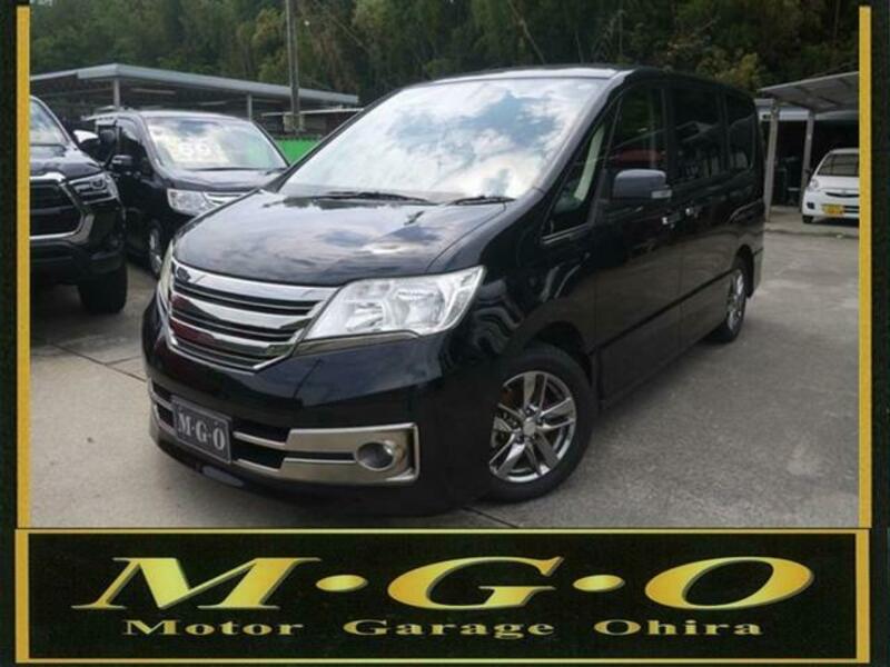 NISSAN SERENA