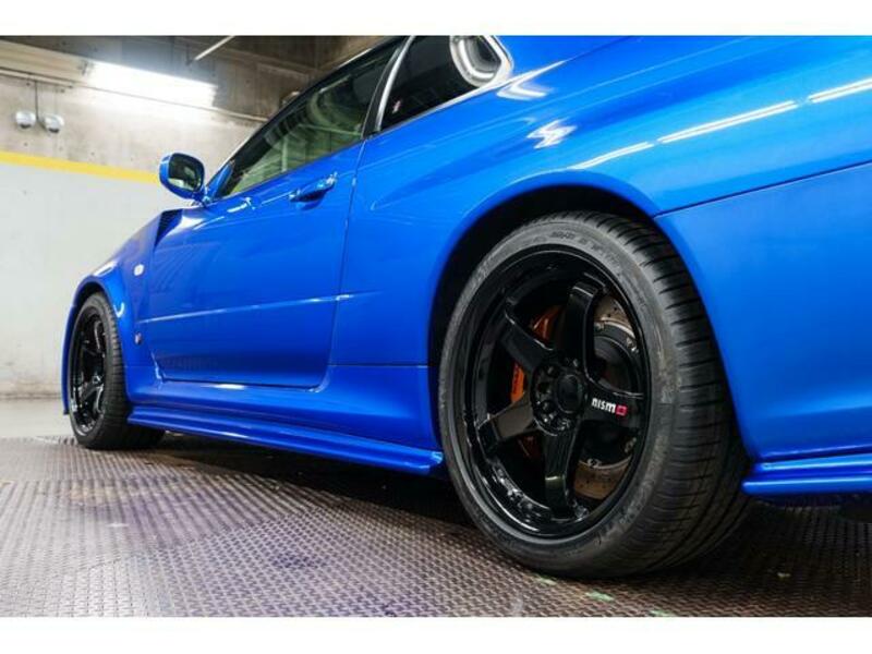 SKYLINE