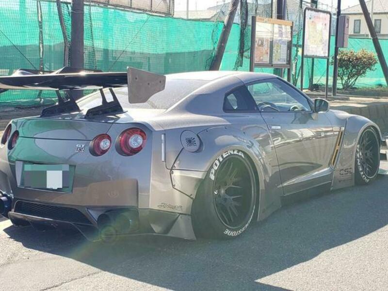 GT-R
