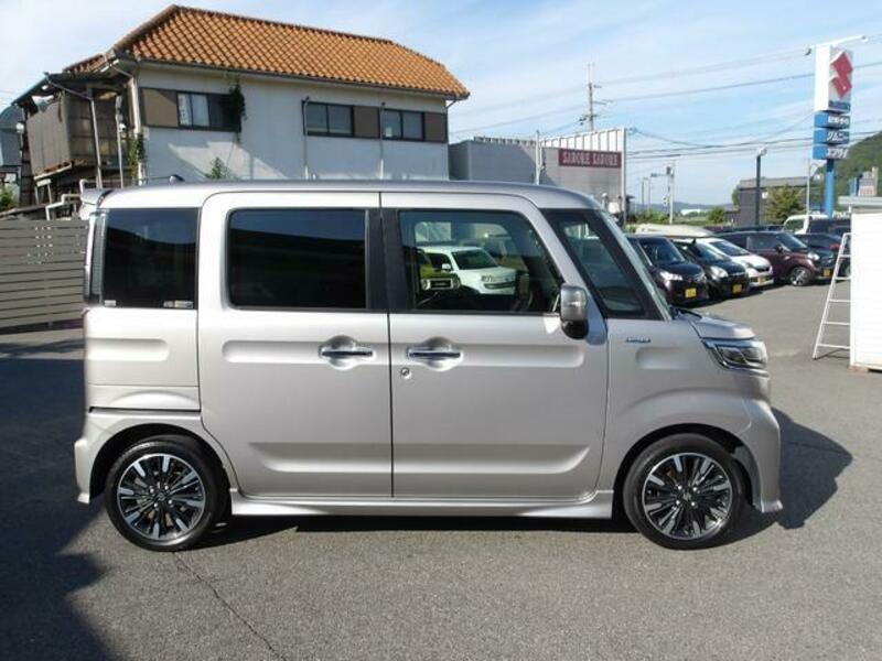 SPACIA CUSTOM
