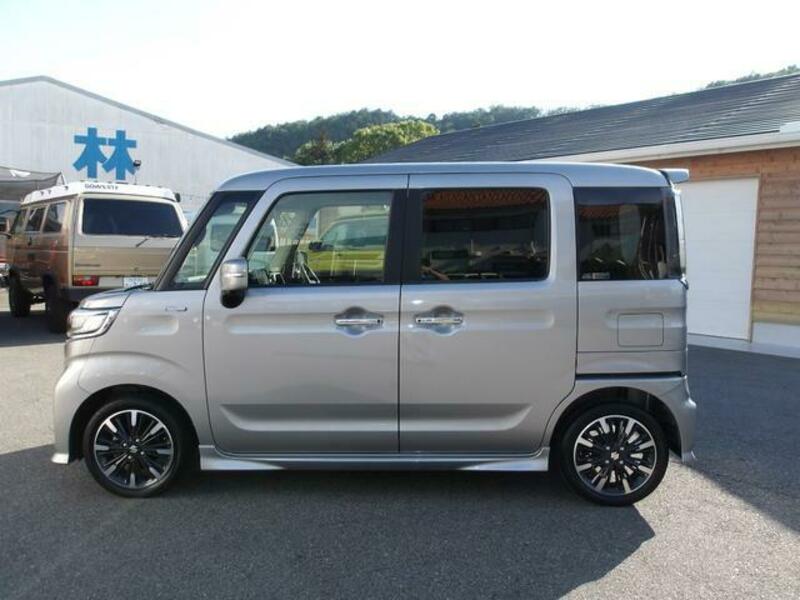 SPACIA CUSTOM