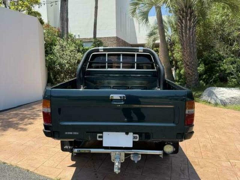 HILUX PICK UP