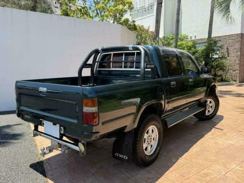 HILUX PICK UP