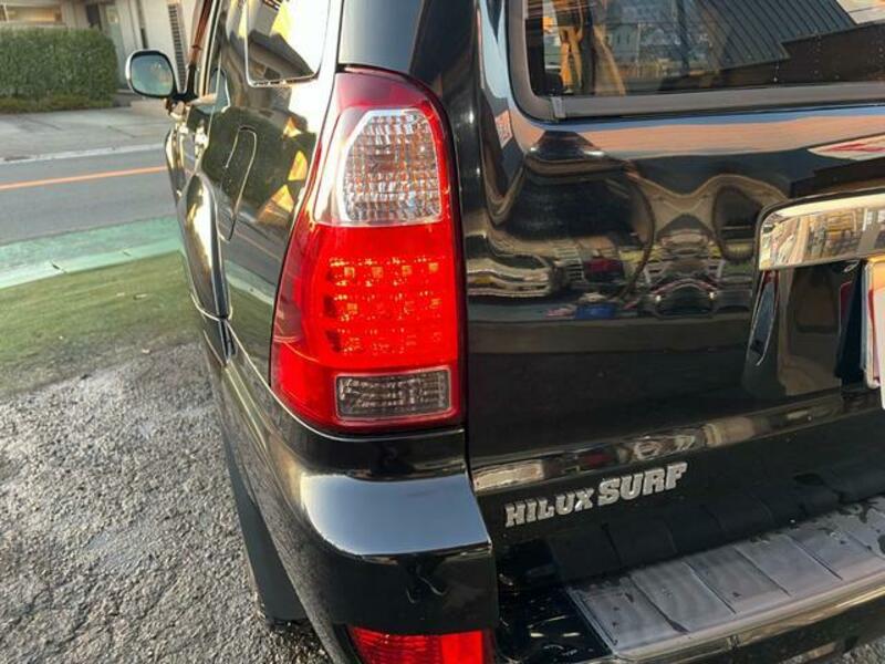 HILUX SURF
