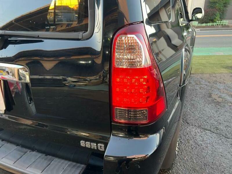 HILUX SURF
