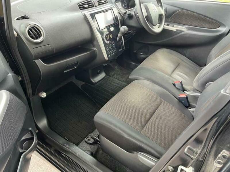 EK CUSTOM