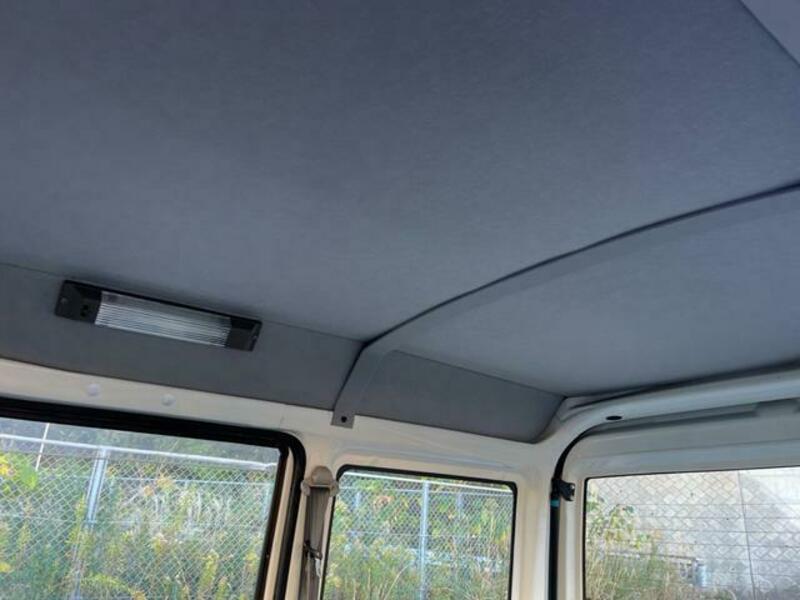 MINICAB VAN