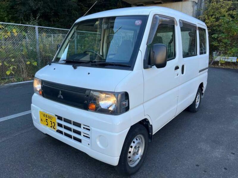 MINICAB VAN