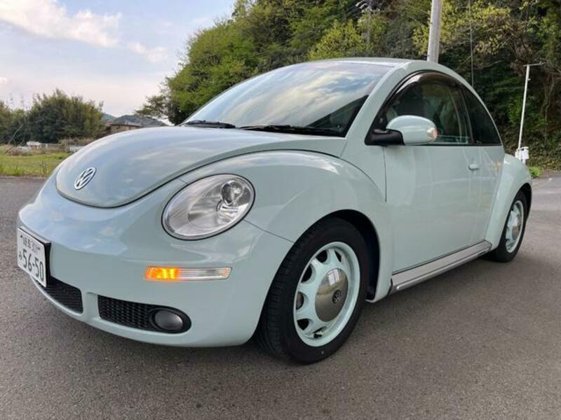 VOLKSWAGEN NEW BEETLE