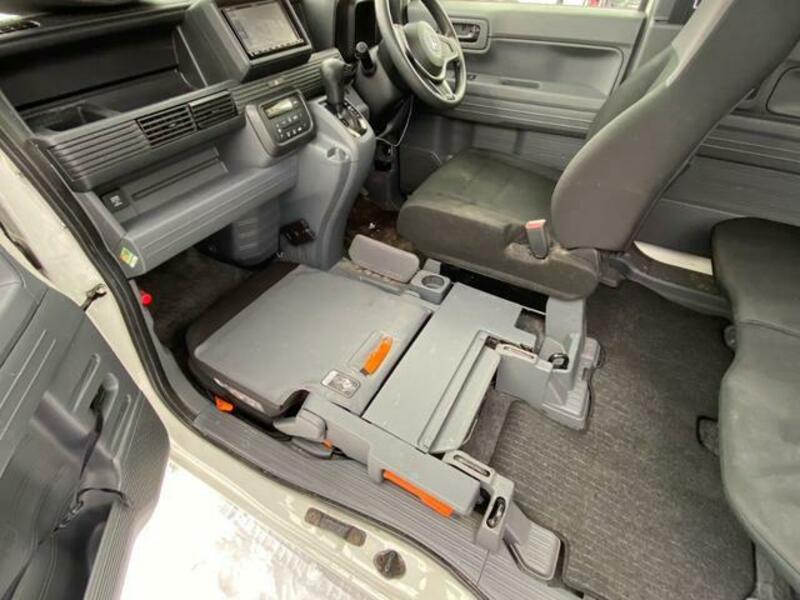 N-VAN