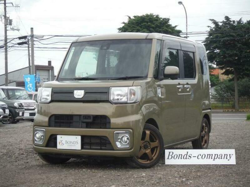 DAIHATSU WAKE