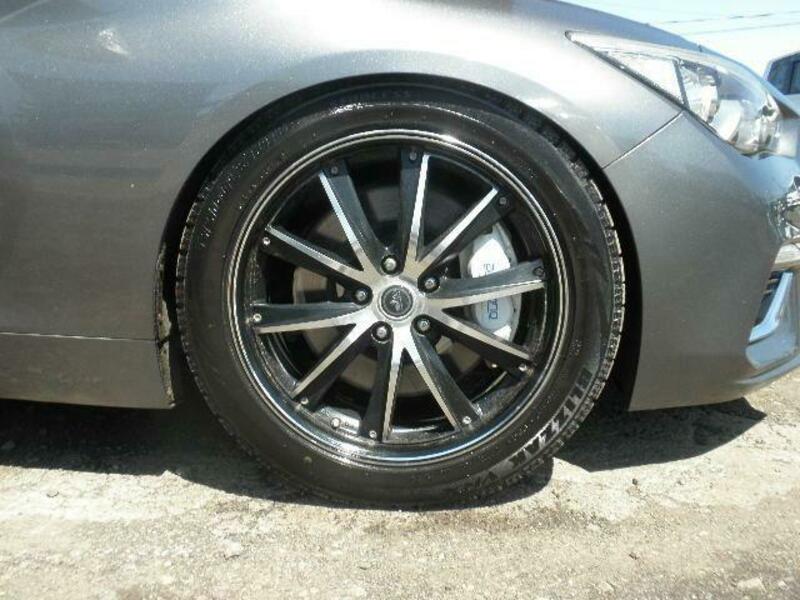 SKYLINE