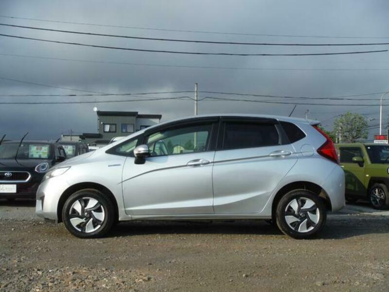 FIT HYBRID