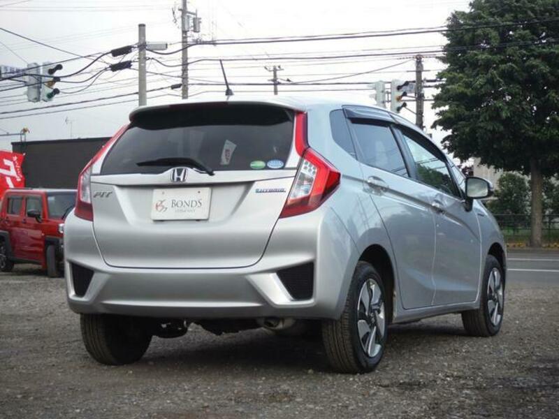 FIT HYBRID