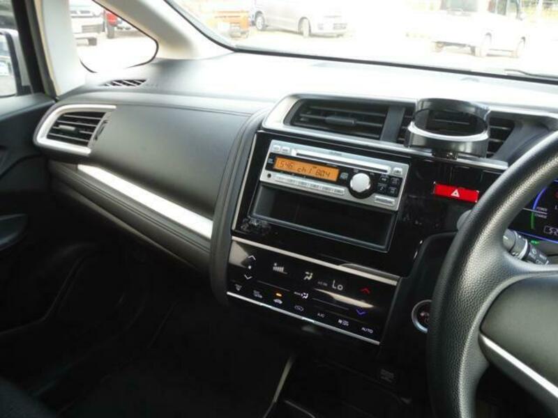 FIT HYBRID