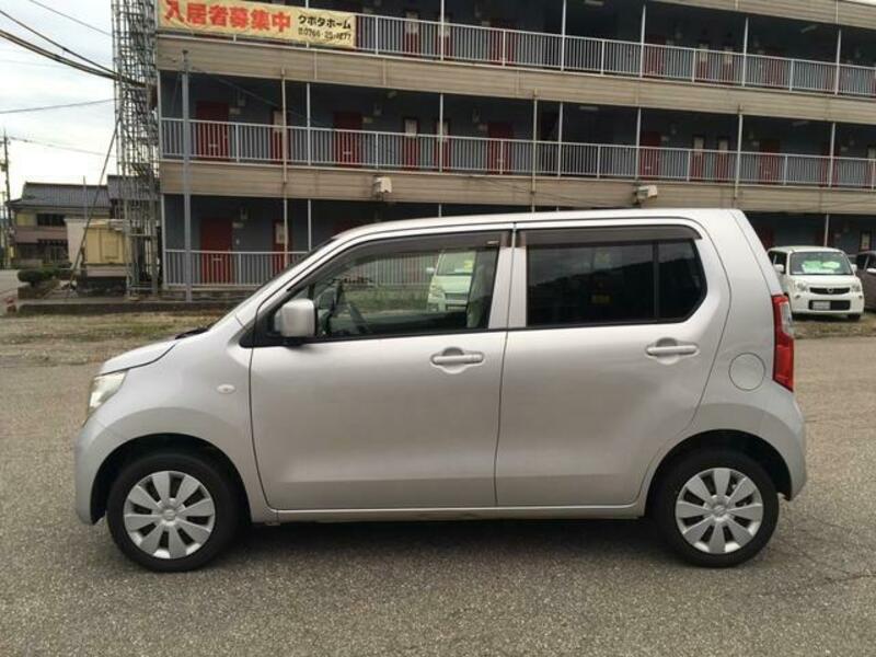 WAGON R