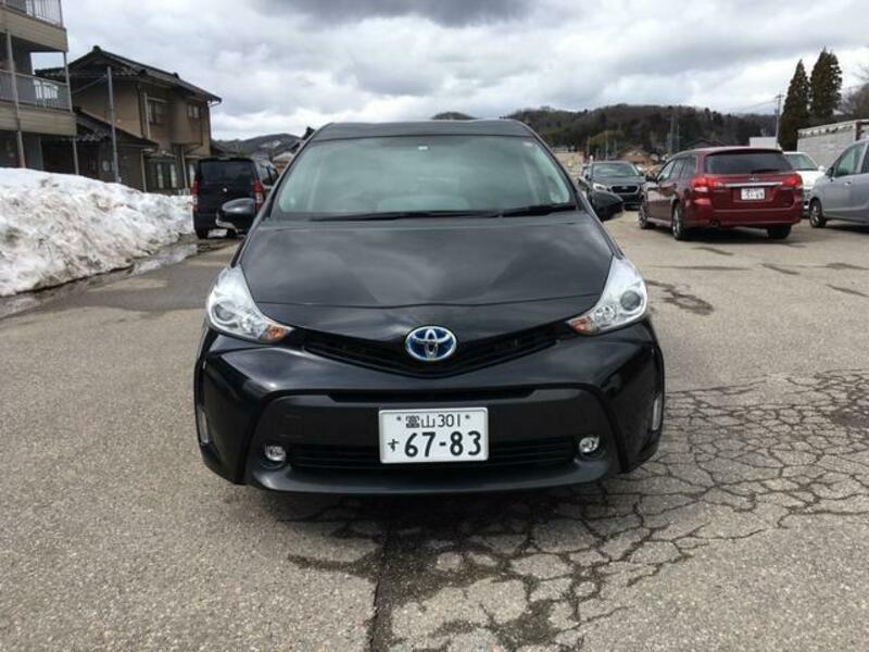 PRIUS ALPHA