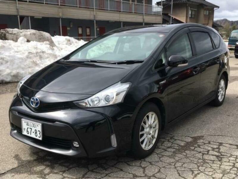 TOYOTA PRIUS ALPHA
