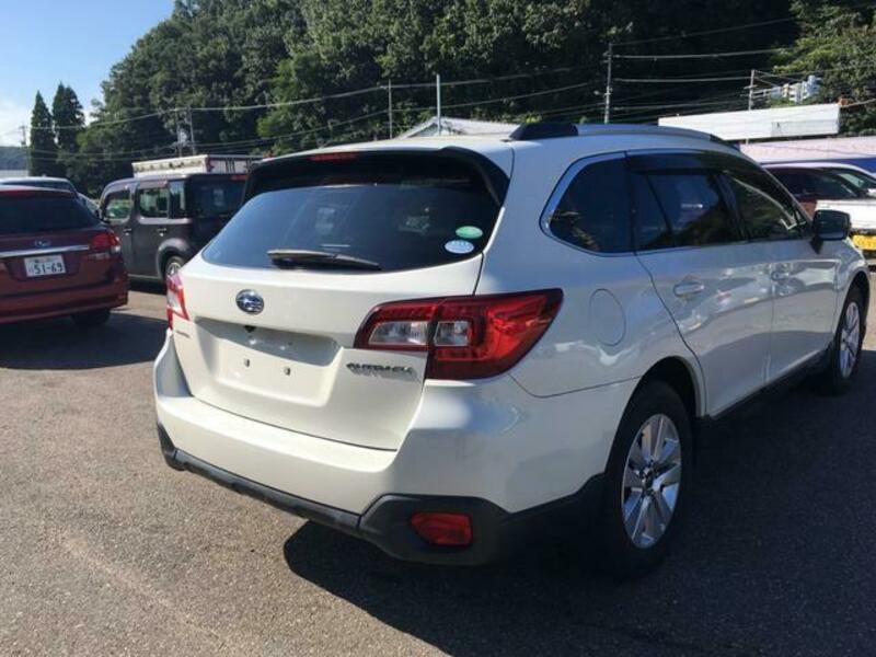 LEGACY OUTBACK