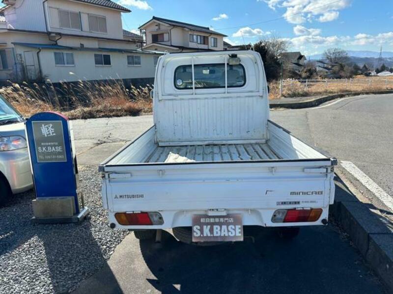 MINICAB TRUCK