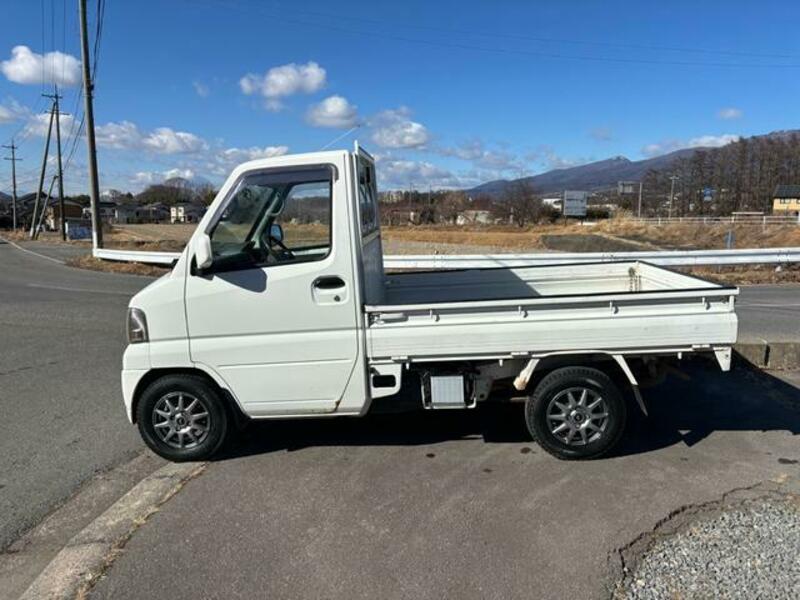 MINICAB TRUCK