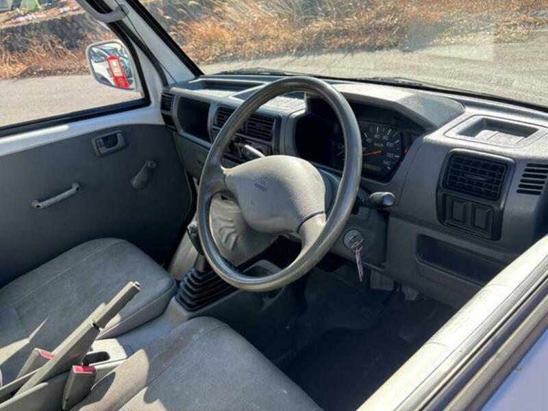 MINICAB TRUCK
