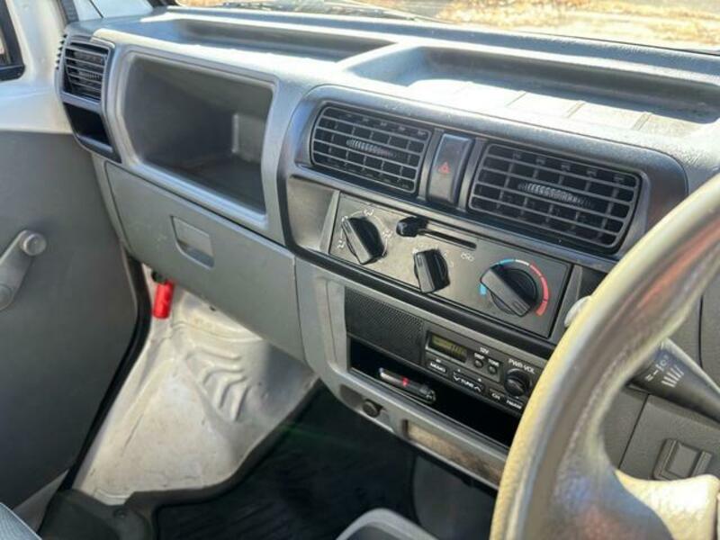 MINICAB TRUCK