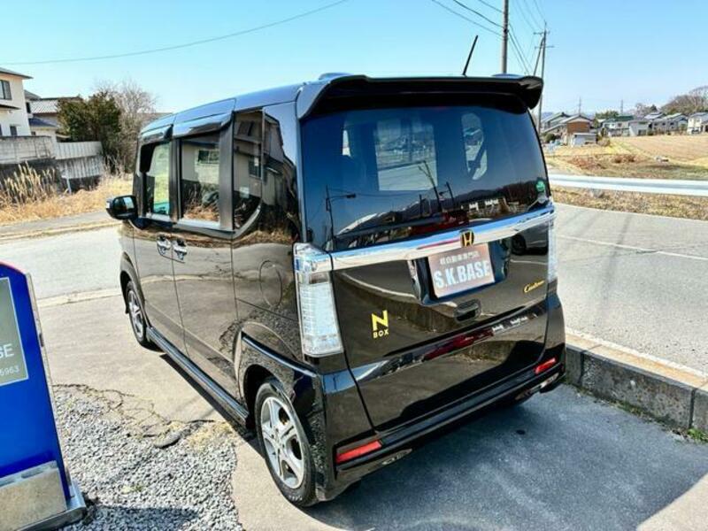 N BOX CUSTOM