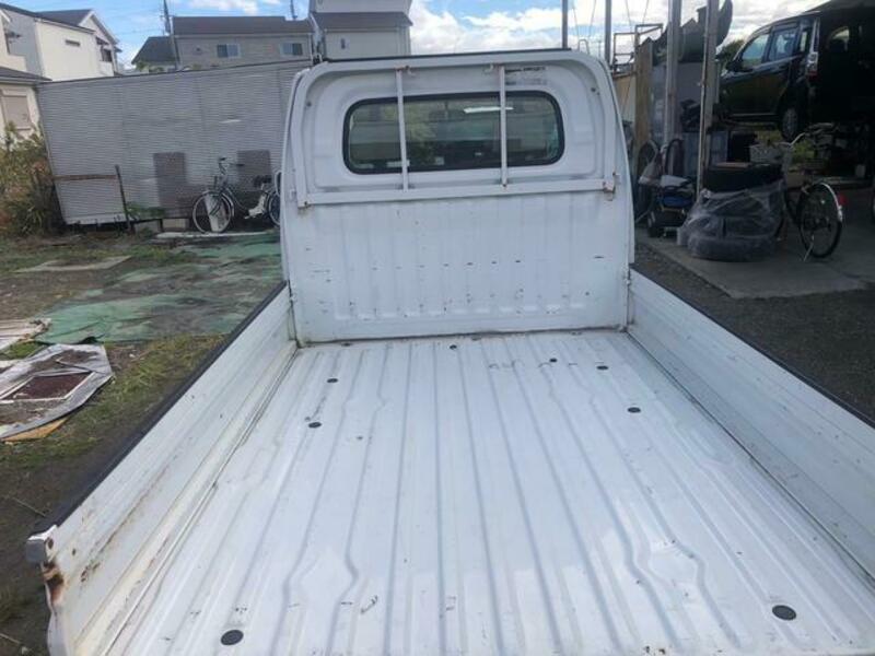 MINICAB TRUCK
