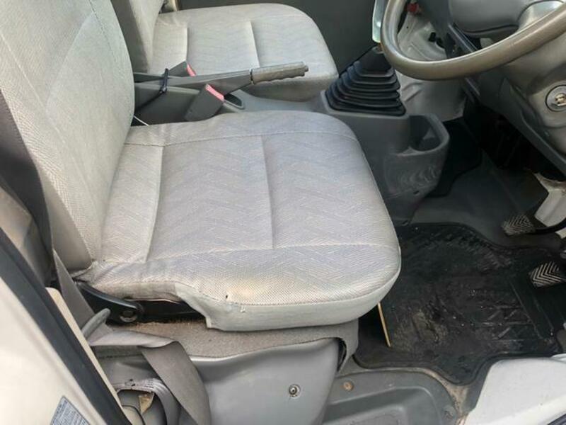 MINICAB TRUCK