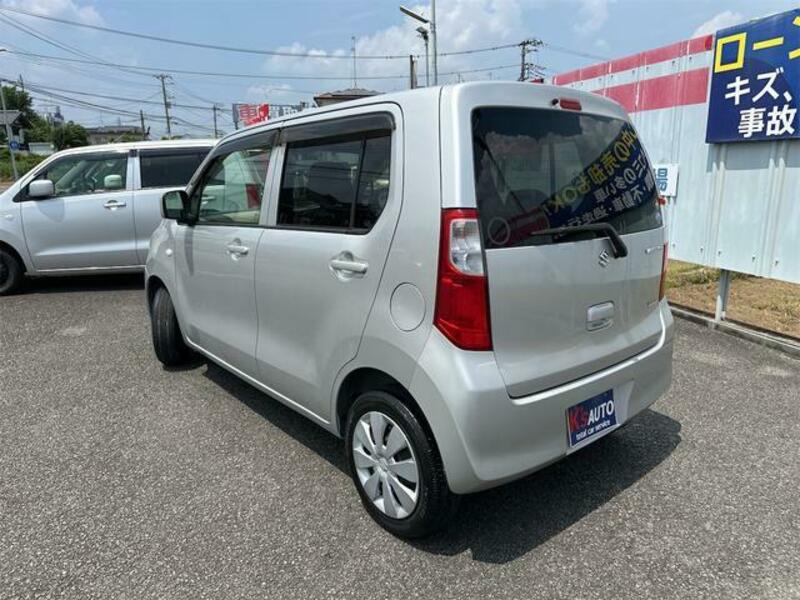 WAGON R