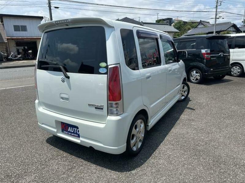 WAGON R