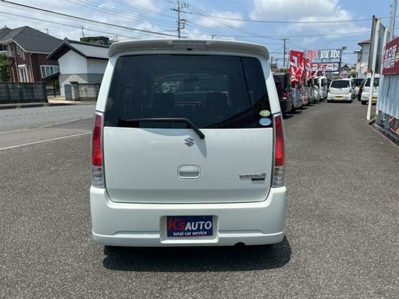 WAGON R